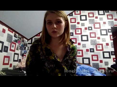 ❤️ Nwa akwụkwọ na-acha odo odo si Rọshịa na-enwe mmasị na nnukwu dicks. na anyị%ig.mouthporn.ru ☑